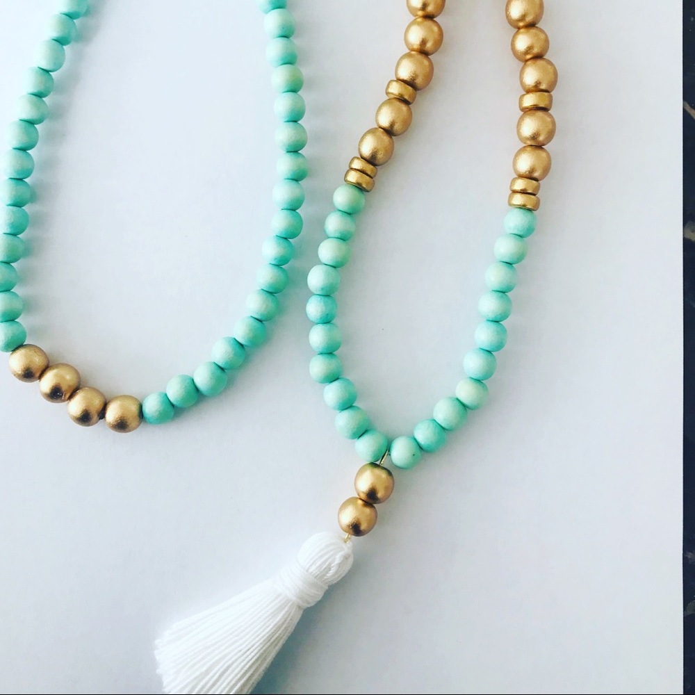 Mint and gold beaded necklace